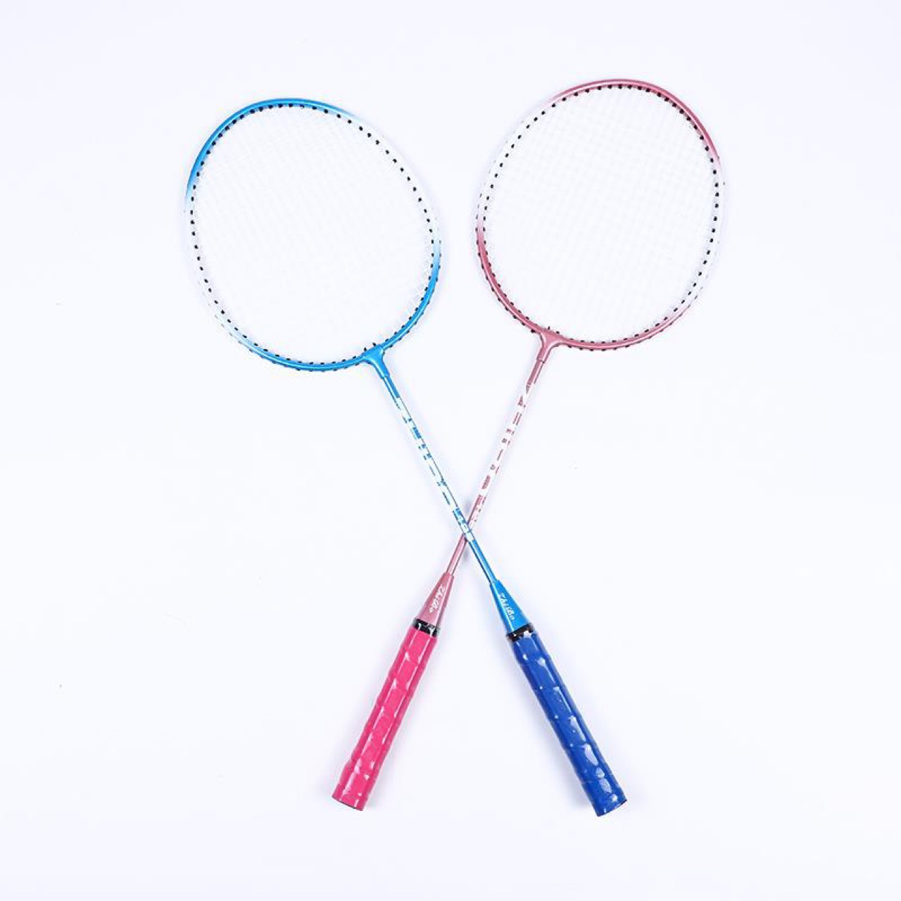مضرب بادمنتون أصلي باللون الور - مراجعة Badminton Background وسعره
